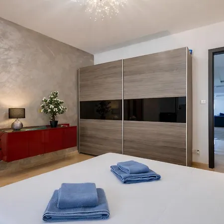 Modern And Cosy 2 Bedroom Psci1-1